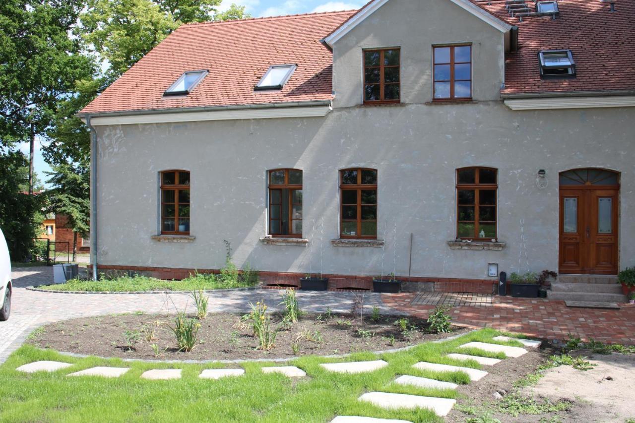 Ferienwohnung Am Weltnaturerbe Grumsin Ziehten Екстериор снимка